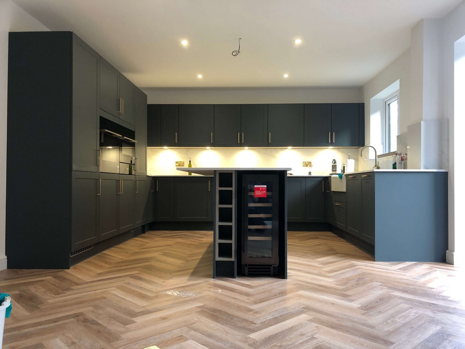 MullenPics kitchen view